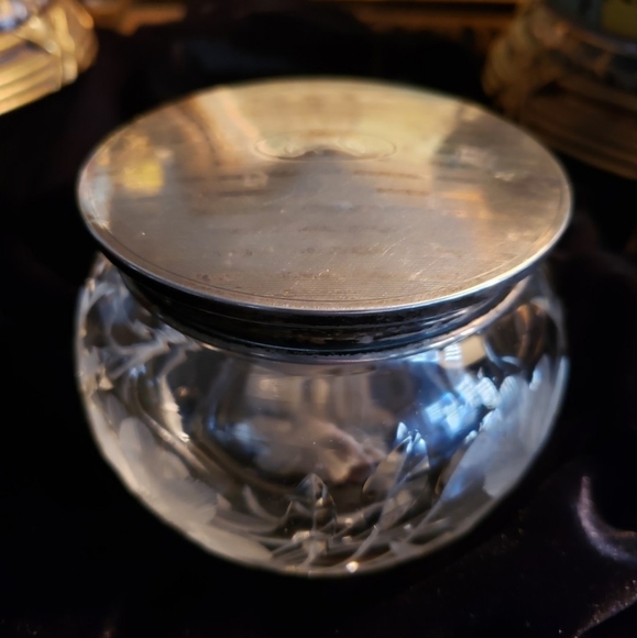 Art Nouveau Sterling Silver Dresser Jar - Picture 7 of 9